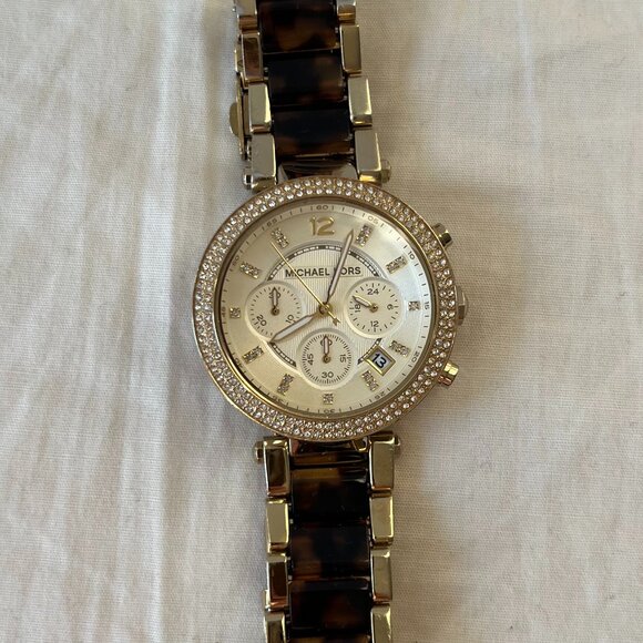Michael Kors Parker Gold Tortoise Watch for Women (MK5688) - Picture 2 of 7